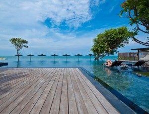 Piso de Madeira para Piscina